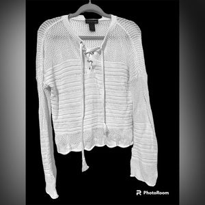 Design 35 light ivory cable knit sweater